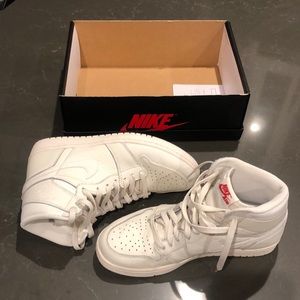 Nike Air Jordan 1 Retro Men’s 8.5